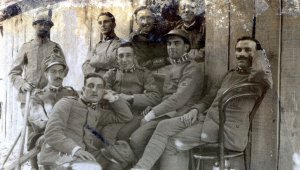 Fronte di guerra, 1916: Ufficiali del Genio. - Courtesy Luciano Graziuso